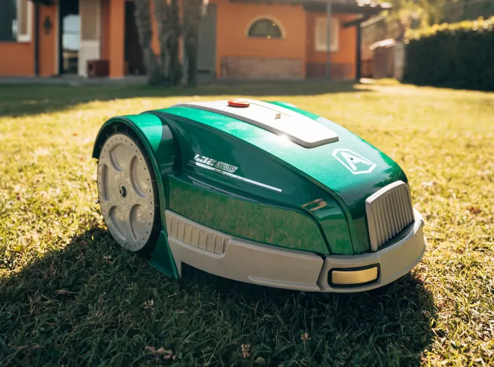 Ambrogio Robot L32 001